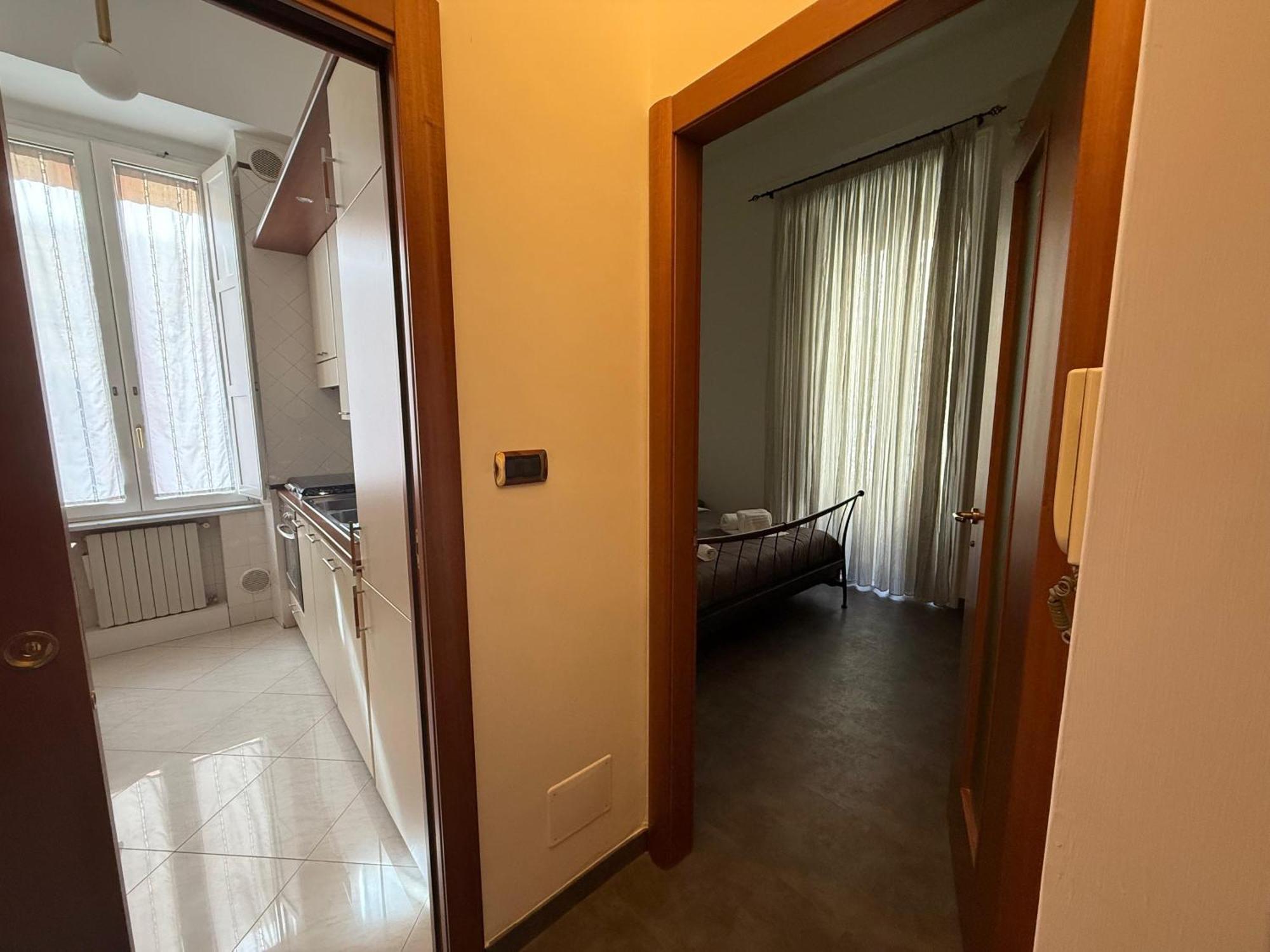 Holiday Guesthouse Salerno Exteriör bild